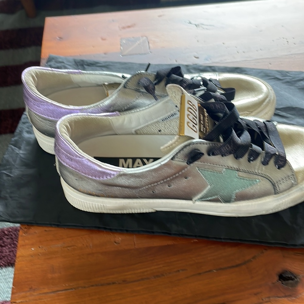 Golden Goose May Sneakers - Picture 2 of 6